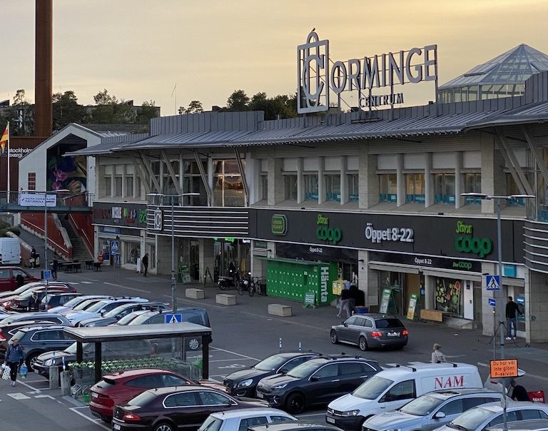 Orminge Centrum i Nacka