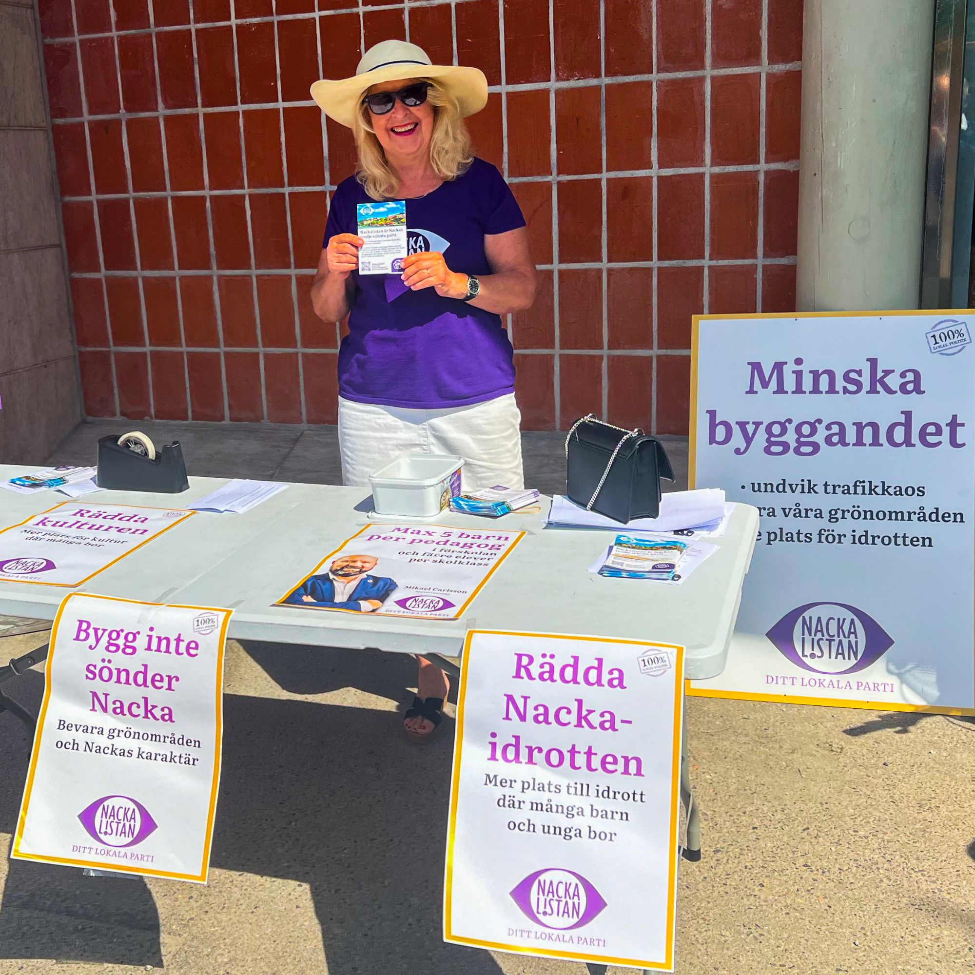 Päivi Dahlin från Nackalistan är på plats på Orminge Karneval